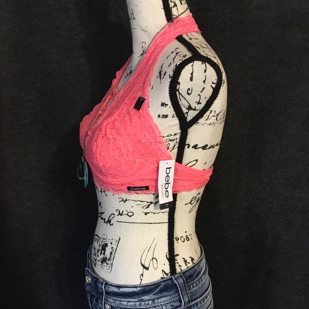 🆕🎈Bebe Bralette - Picture 5 of 8